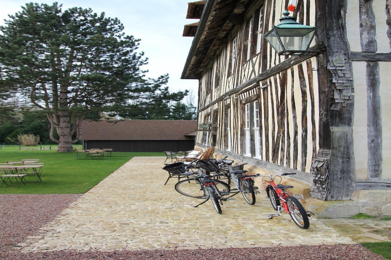 Les Manoirs Des Portes De Deauville - Small Luxury Hotel Of The World Canapville  Exteriér fotografie