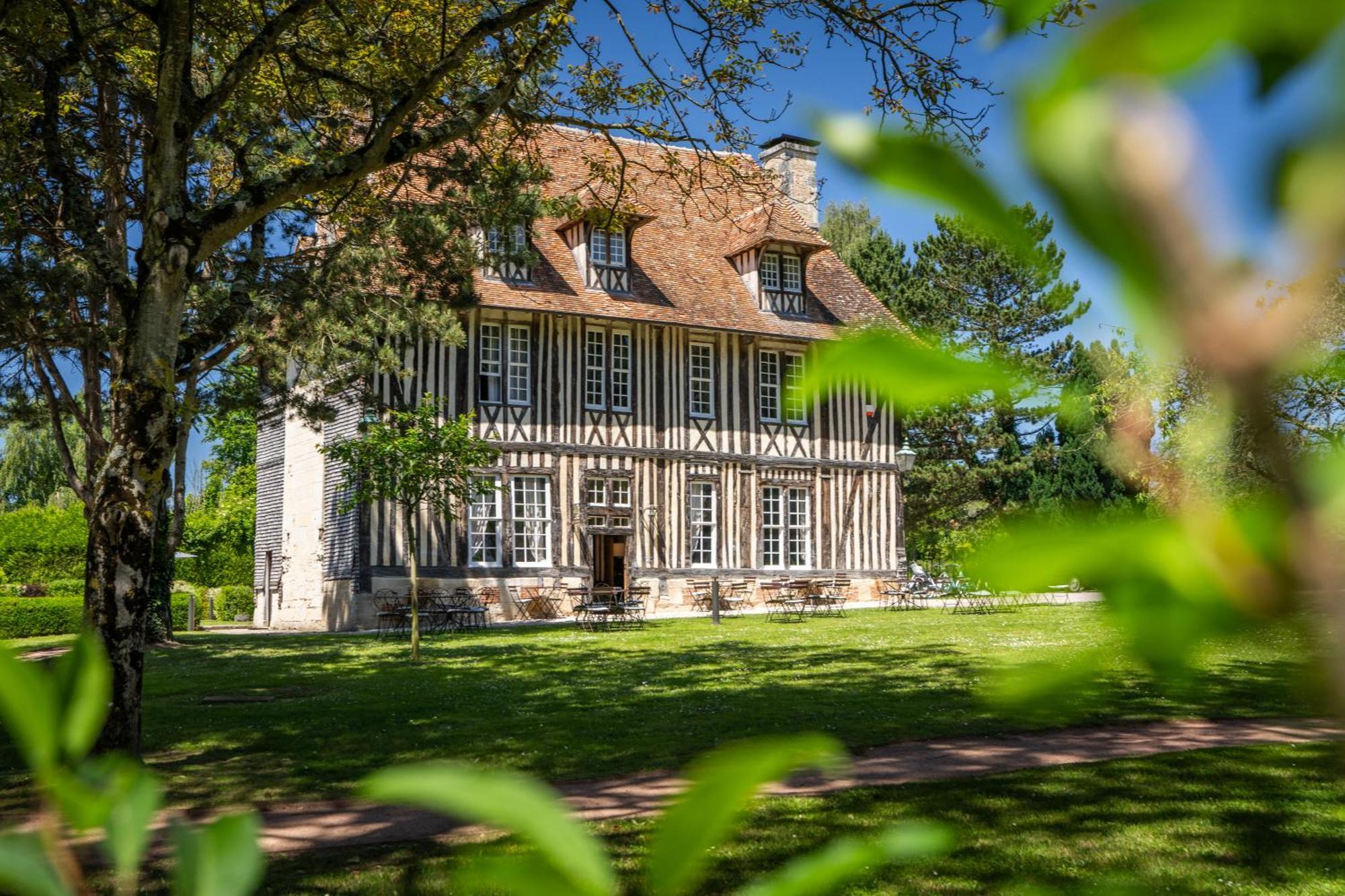 Les Manoirs Des Portes De Deauville - Small Luxury Hotel Of The World Canapville  Exteriér fotografie